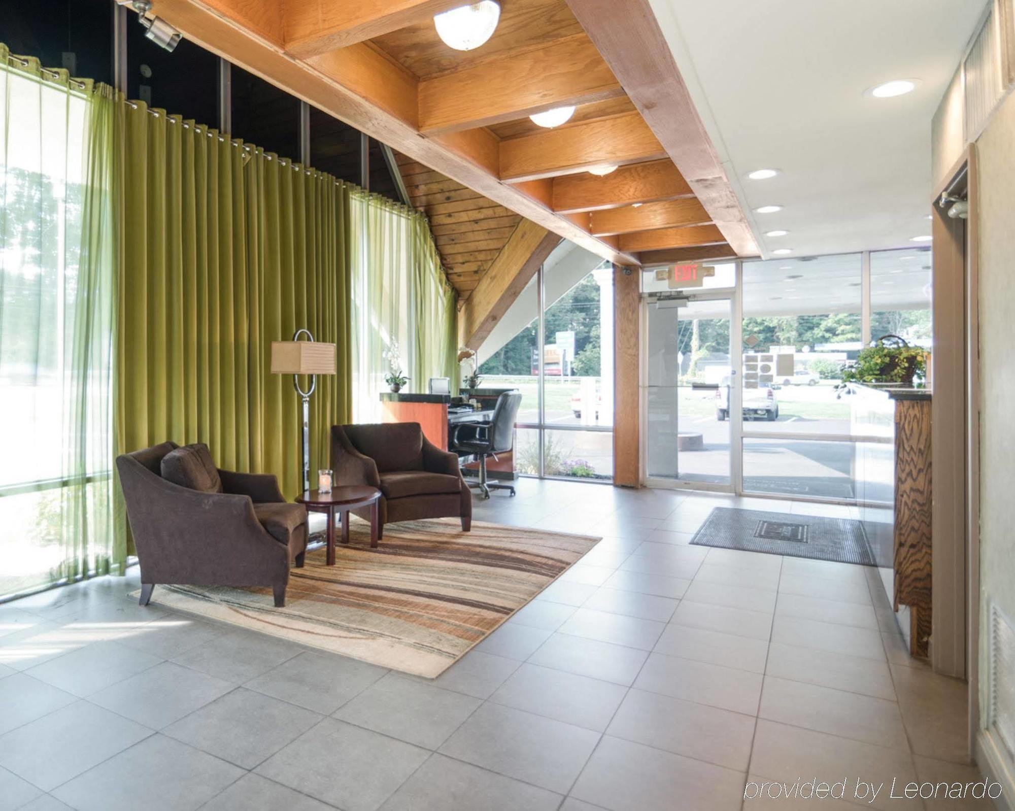 Rodeway Inn กรีนฟิลด์ ภายนอก รูปภาพ